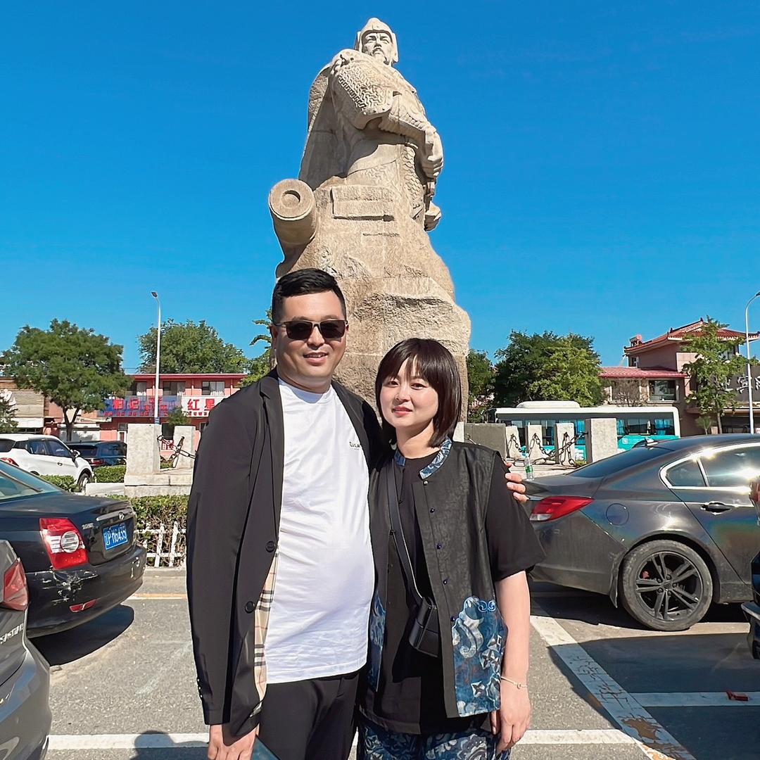 兴城市众益利客来商贸有限公司