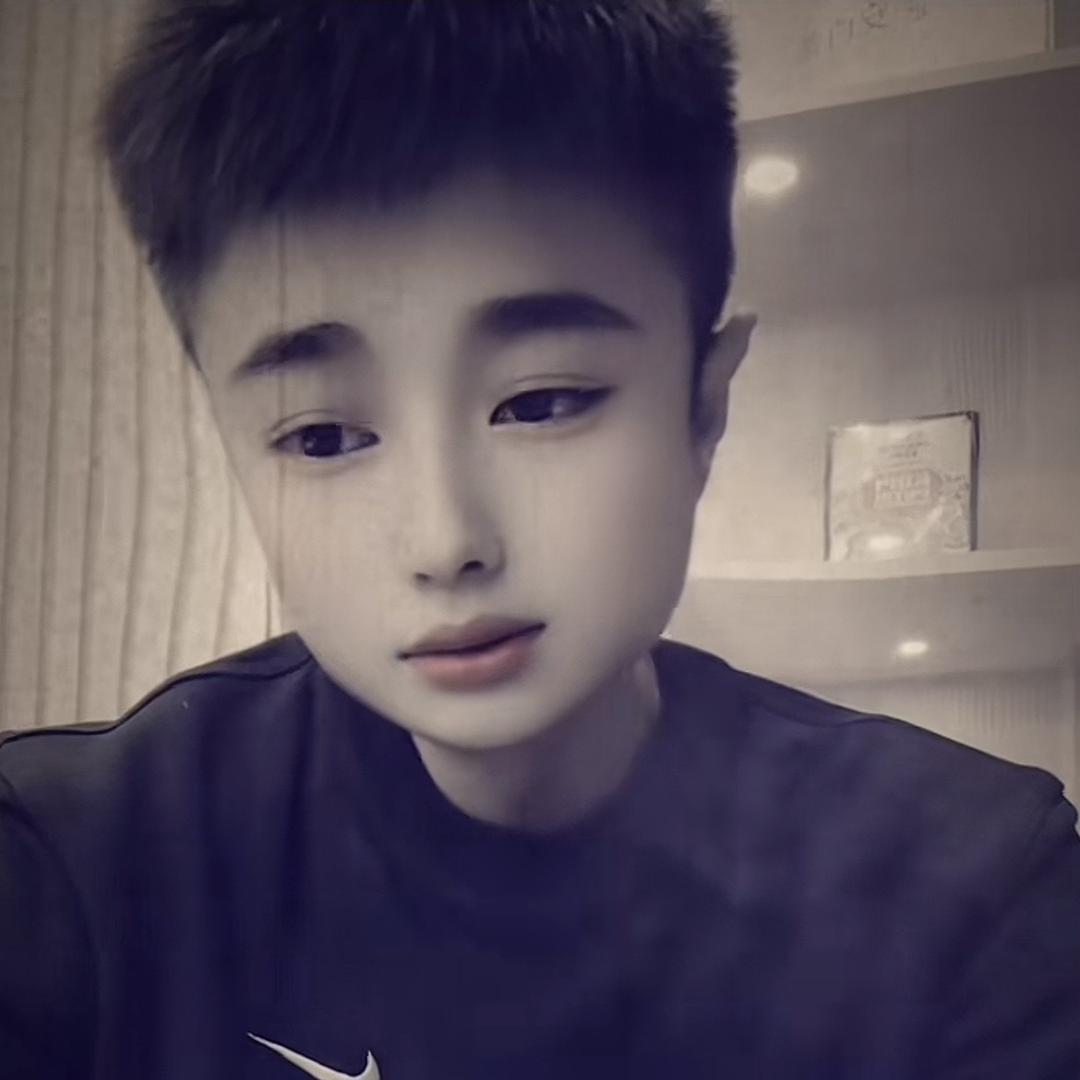 @小王