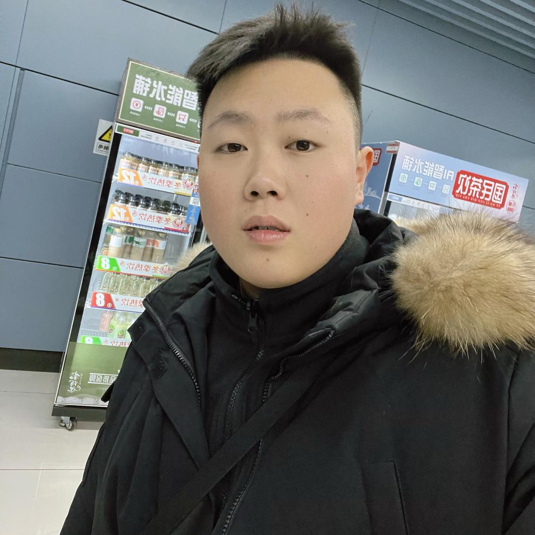 25男