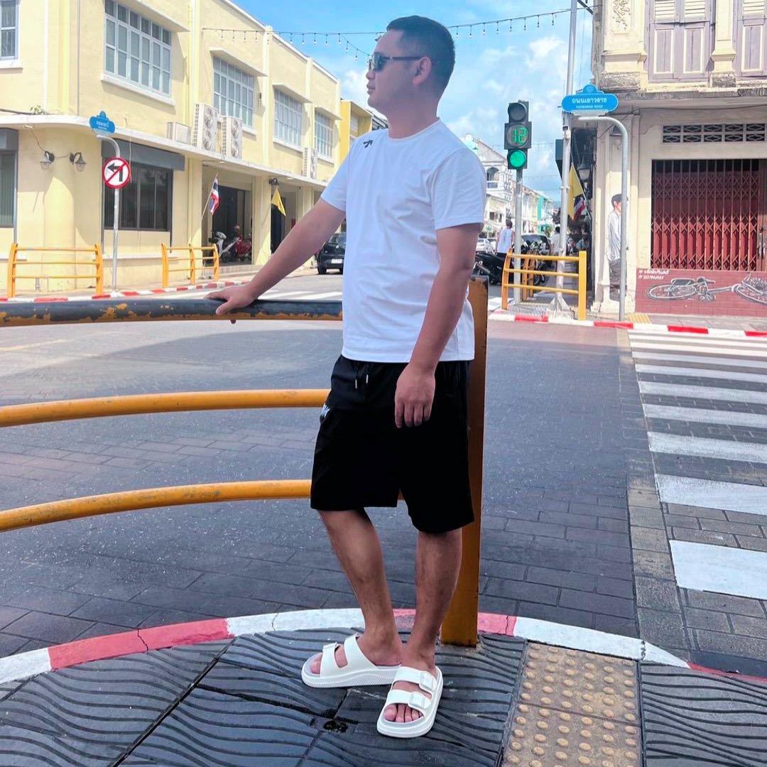 杨师餐饮  总厨-陈川