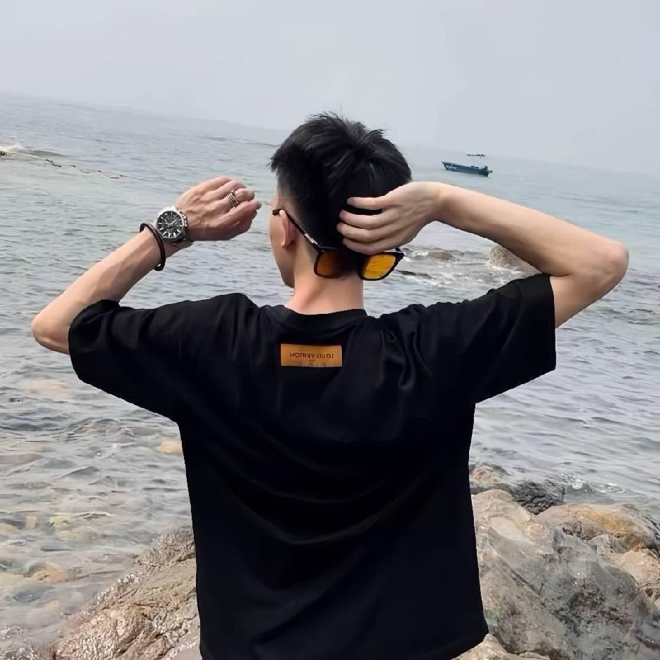 等风来.