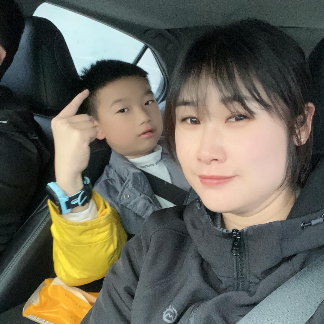 ^飞^