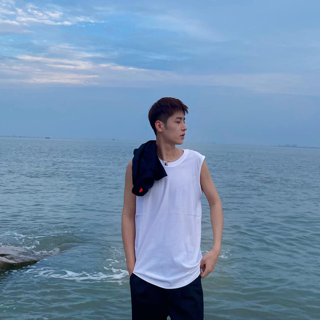 小李c🦆（10月1号生日版）
