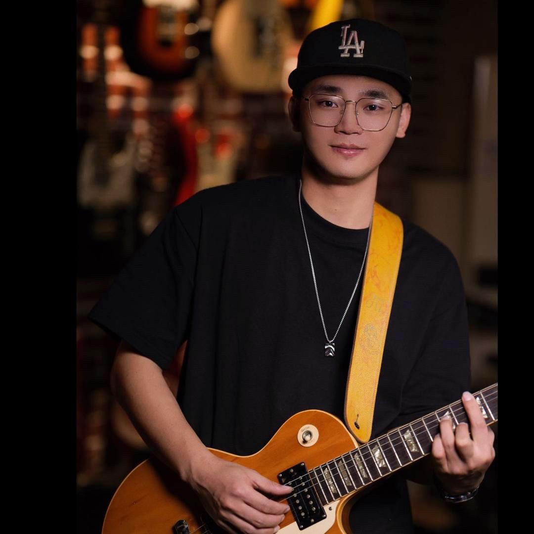林陈（自动挡吉他手）@抖音