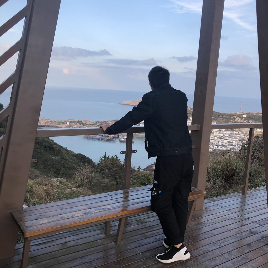 ༺༃ঌ蠡䍣໒༃༻