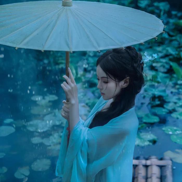 薇薇甄选