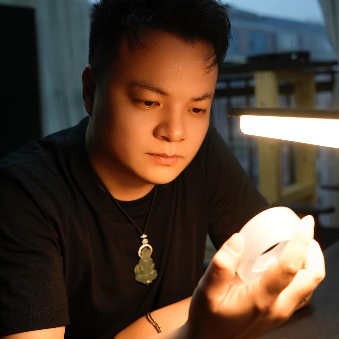 翠一鸣(高端手镯毛胚)