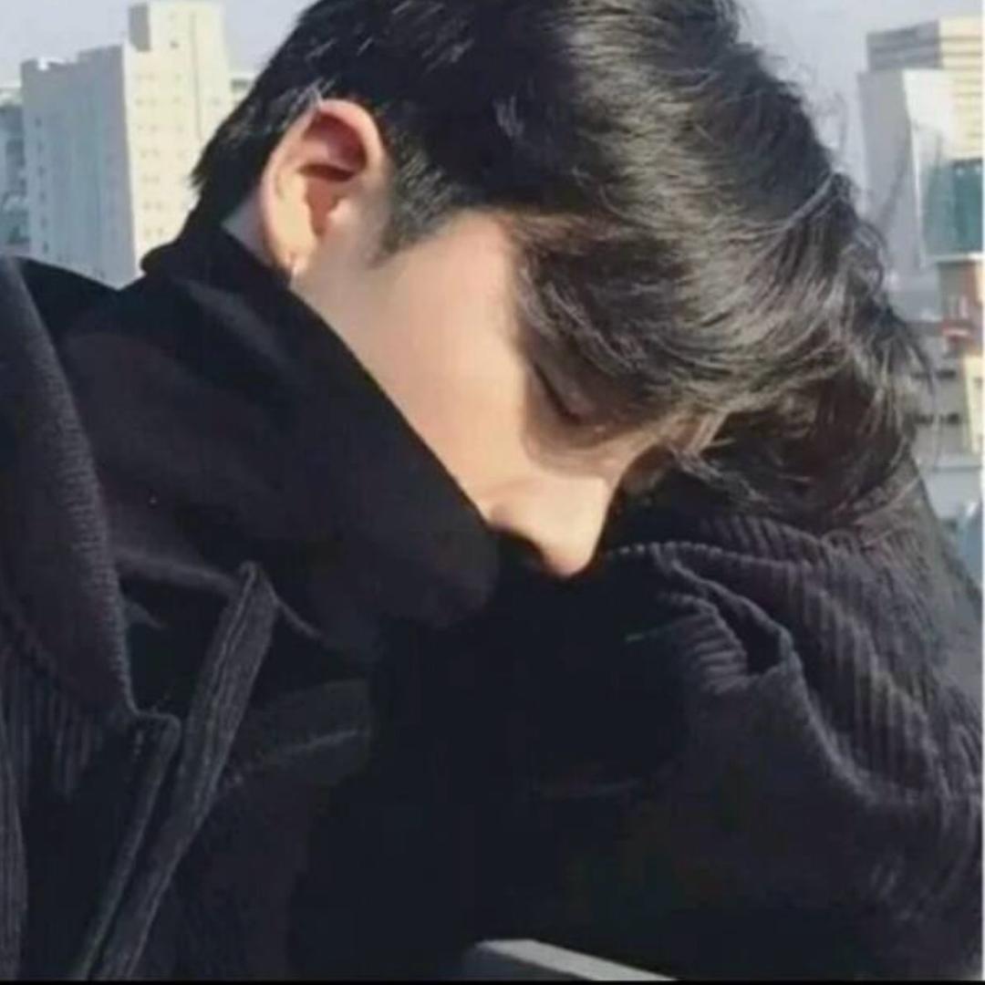 眰 恦