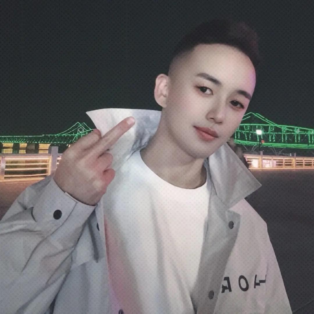 天空之城KTV经理盖鹏