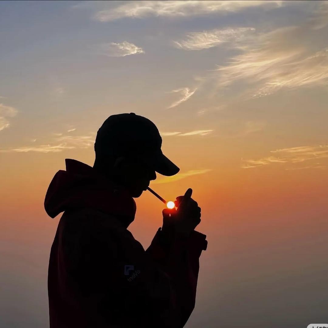 东东🐟姐姐 的相遇…故事