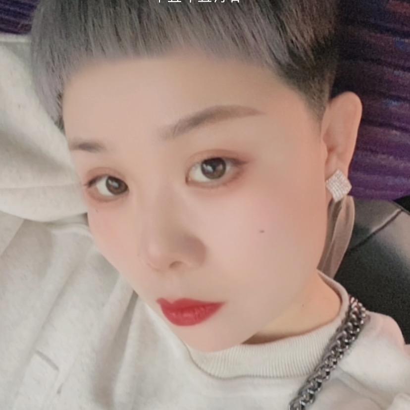 不狠站不稳
