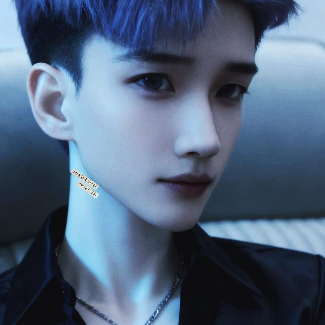 明泽✨ ⁰ ⁶   ¹ ⁰