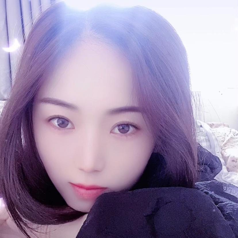 爱笑🍀眼睛