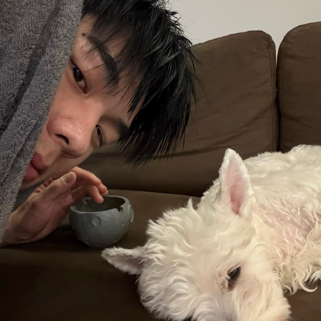 阿溪不想早起.