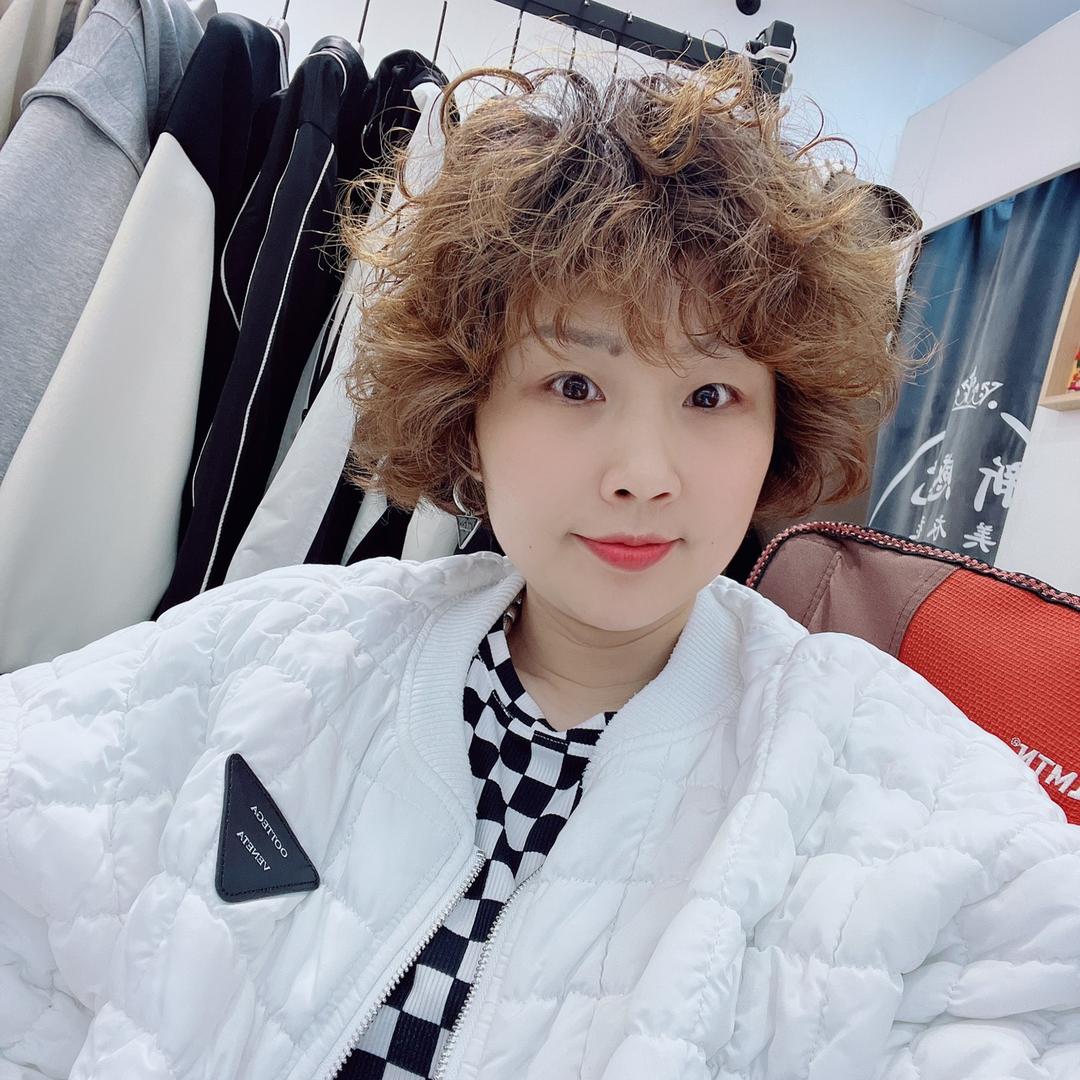 天津新感觉女装店