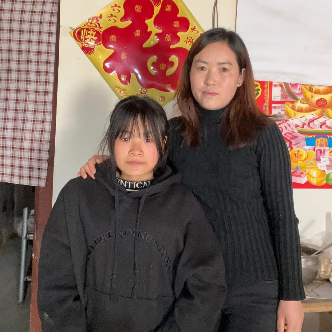 萍嫂与小菲@抖音