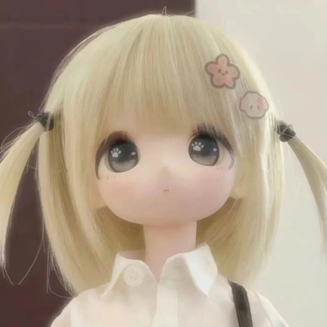 呆呆^