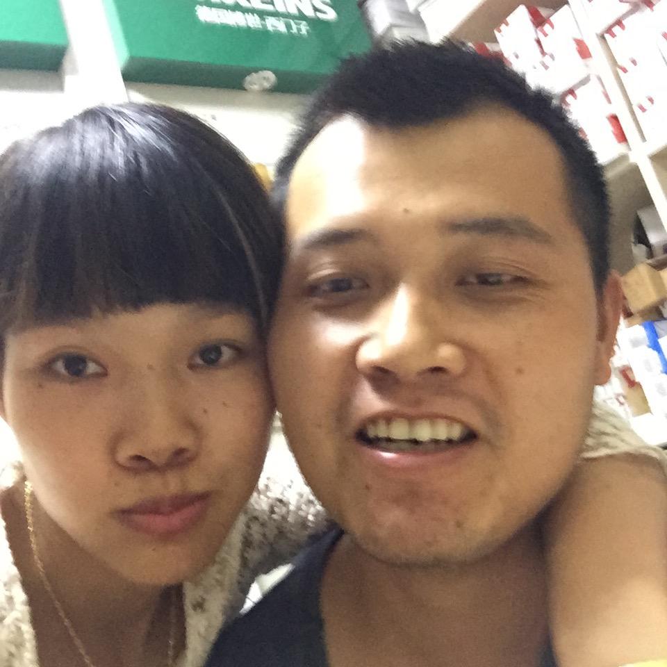琦琦佑佑的小姐姐