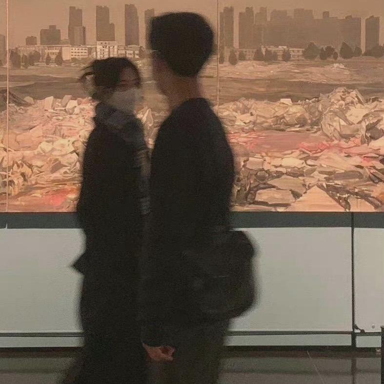 dgfsf跟达直播号