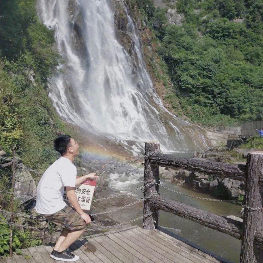 发压的轰