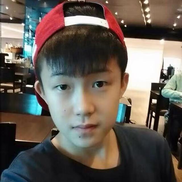 钦钦小王巴