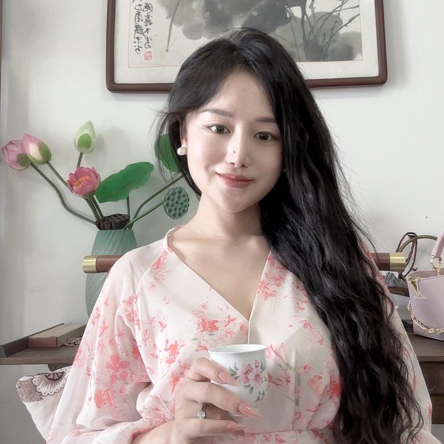 芝儿😊🍵🌹