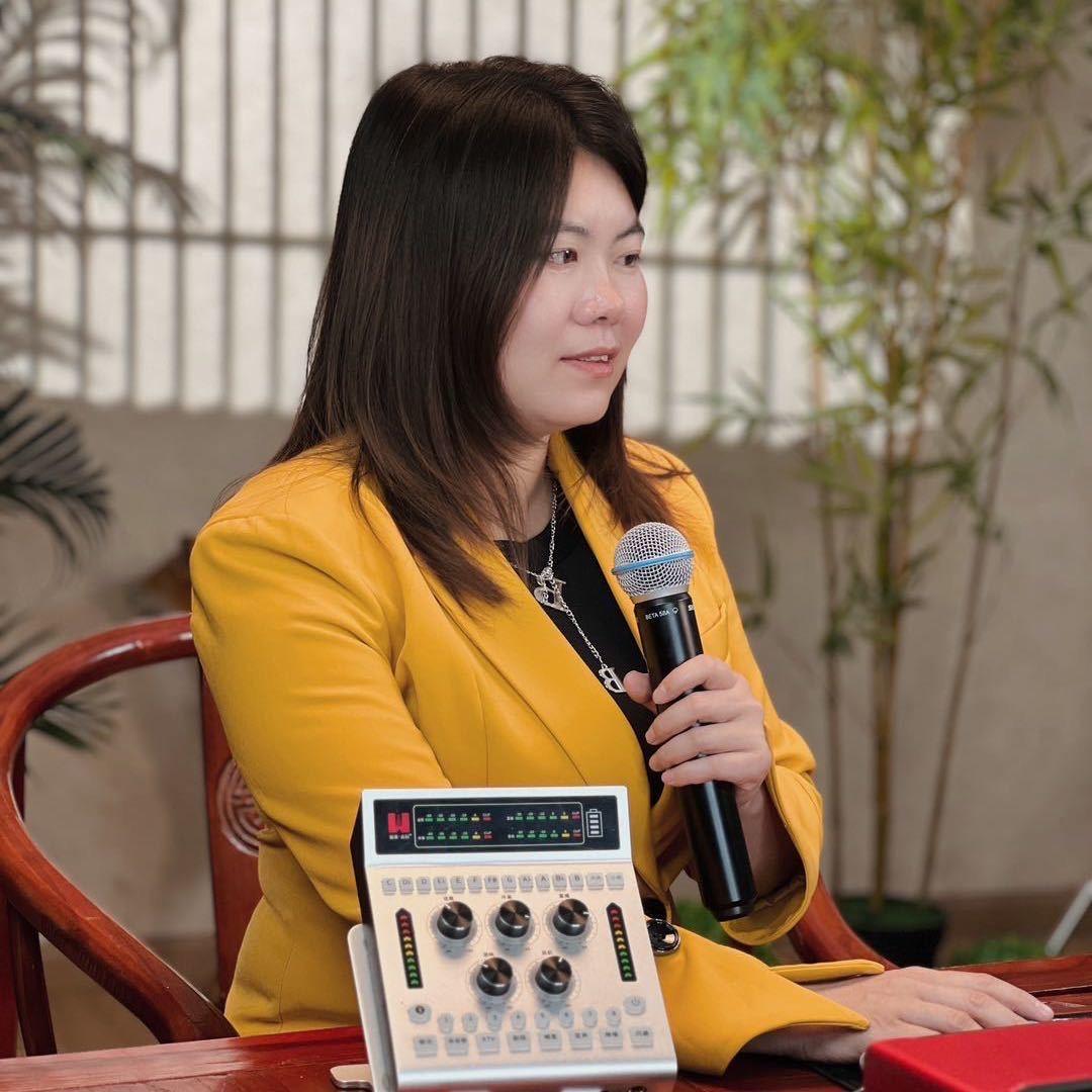 阿秋 网红直播设备服务商