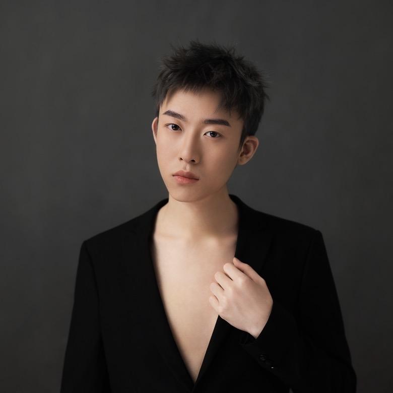 天津菠萝男士发型设计刘洋