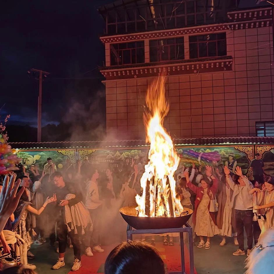 香格里拉土司宴（拉姆）