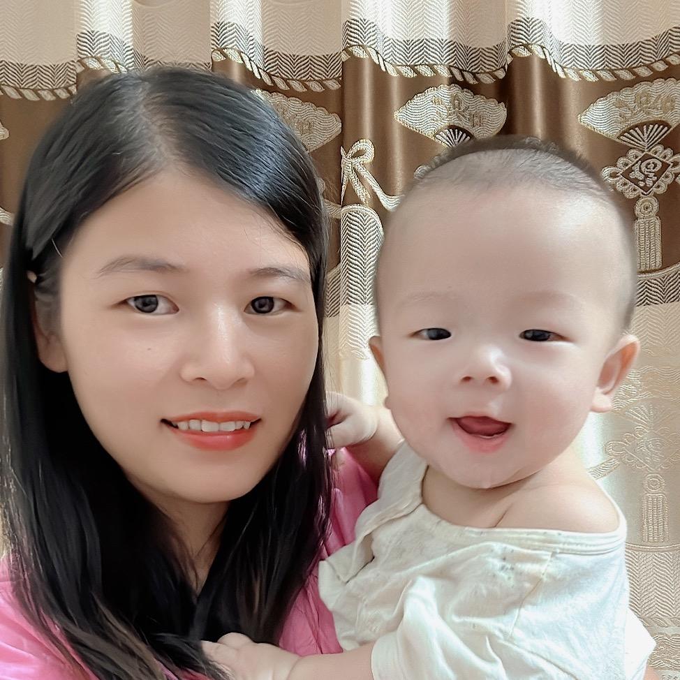 欣炜妈（四个孩子妈妈）