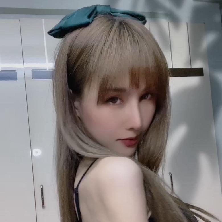 女神金与猫🐈