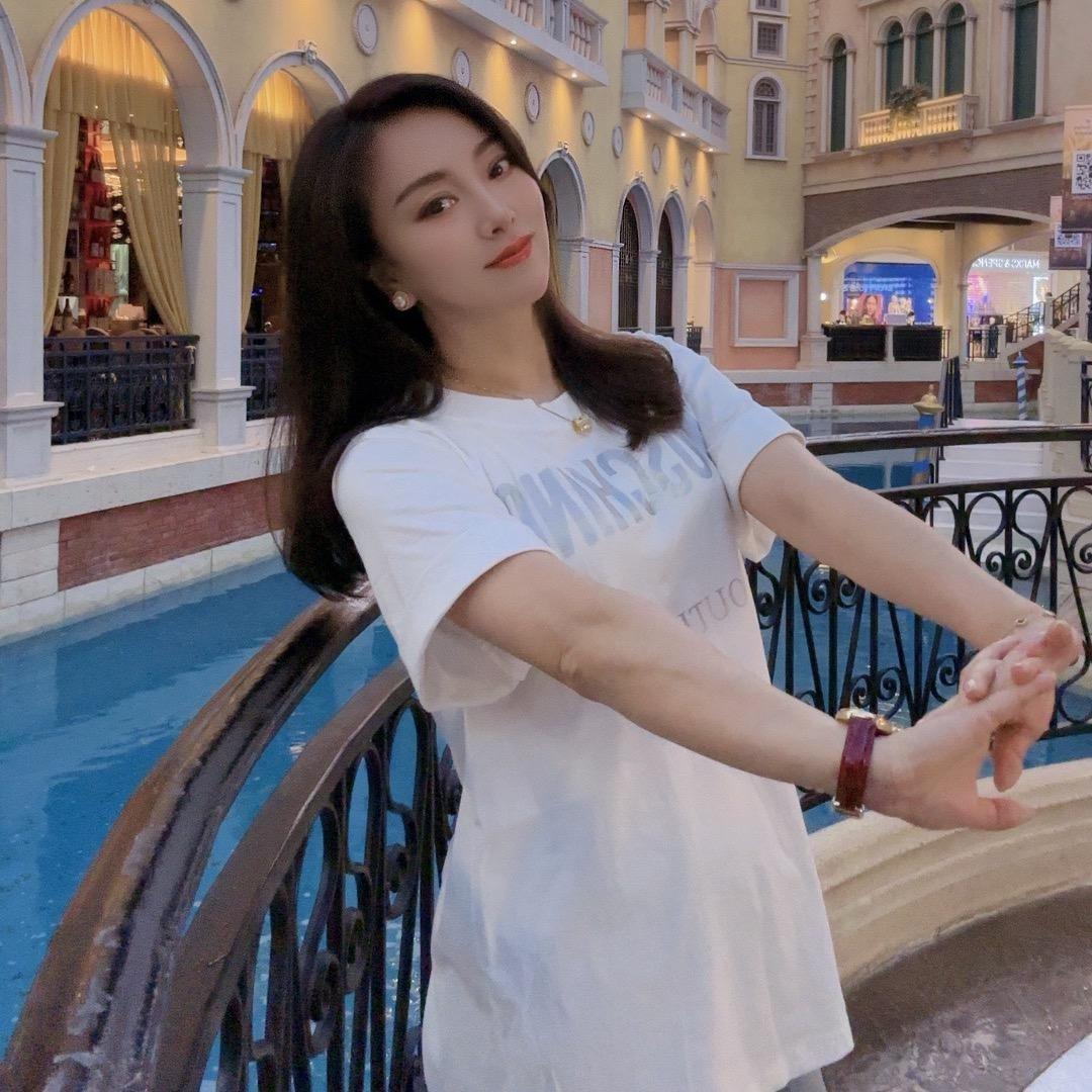 爱❤️哟哟🌹