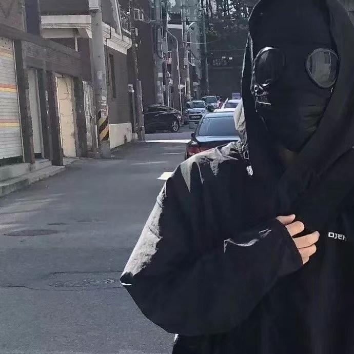 伦霆