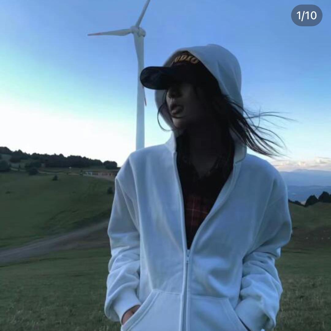 珺