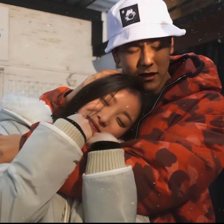 冷气屋里喝可乐