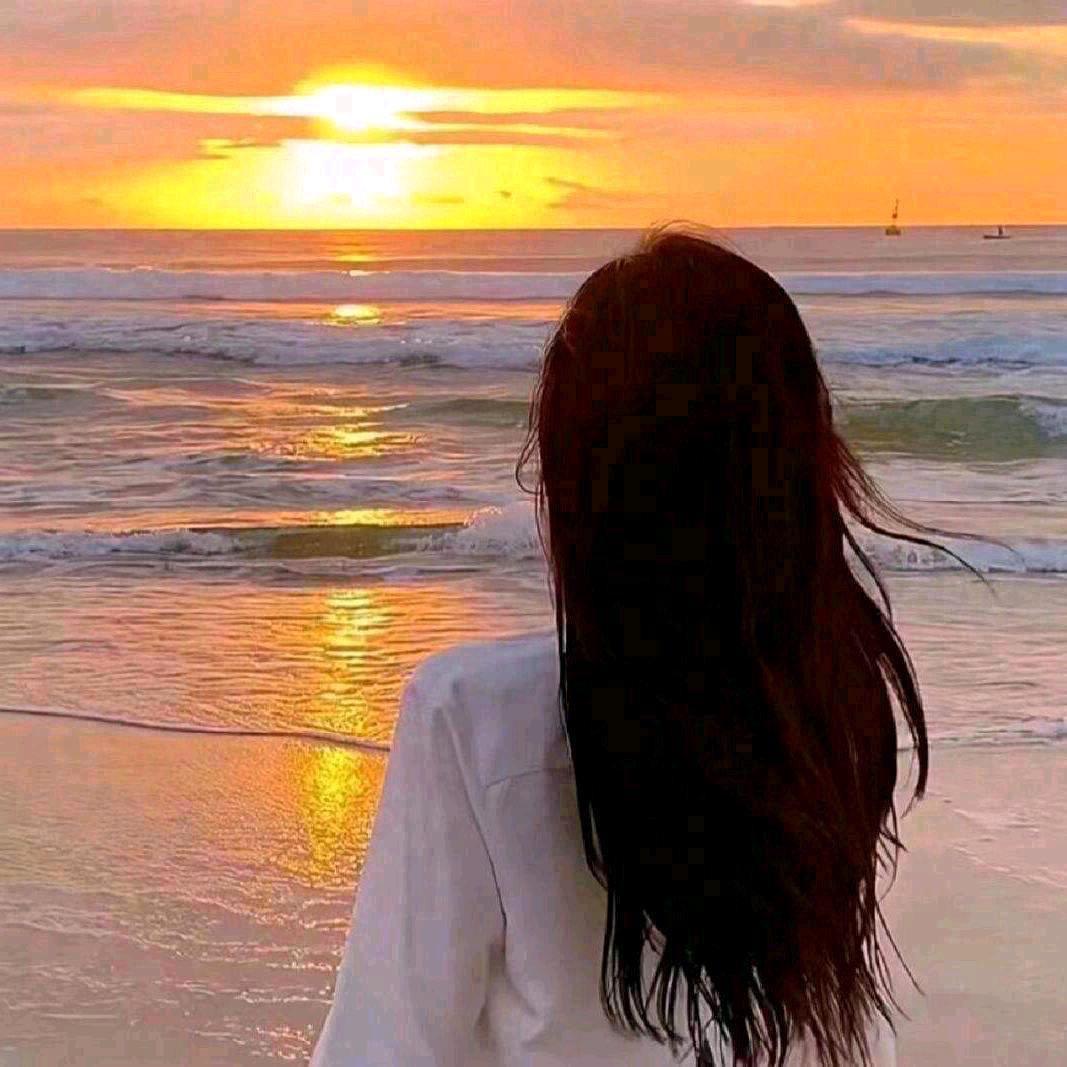颜如初🌴