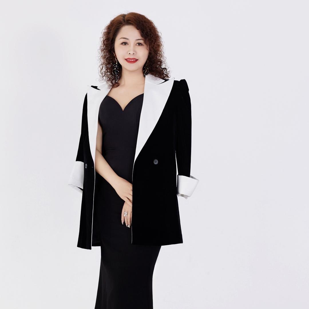 枣庄市艺佳人化妆摄影培训学校