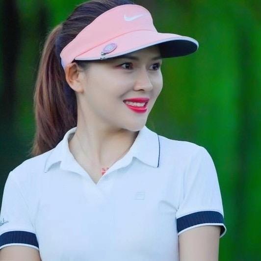 爱打球的李云云小仙女
