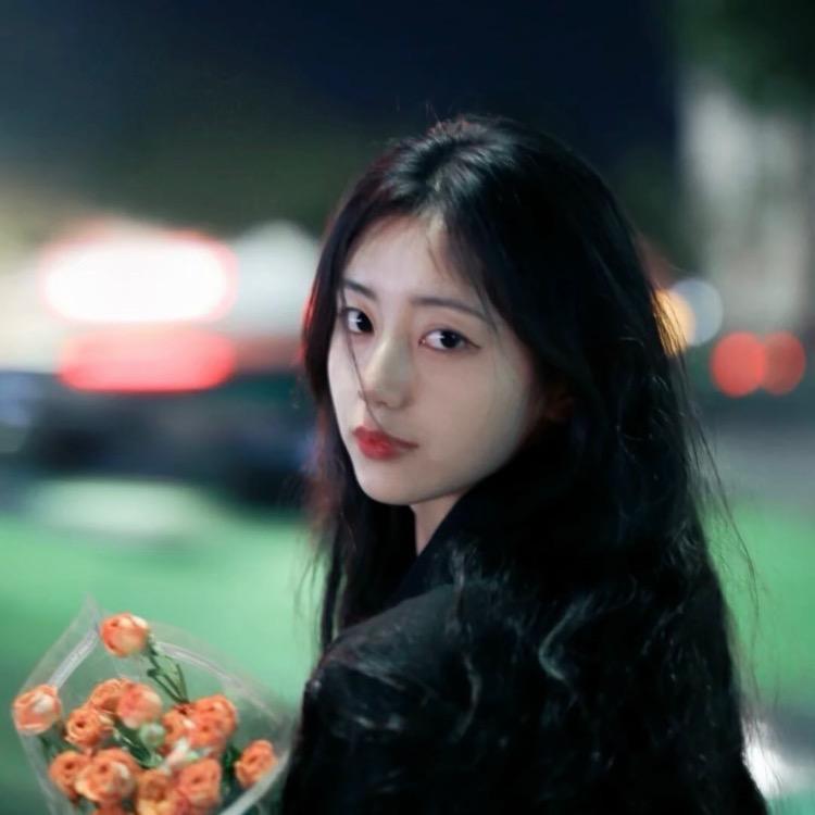 @早点睡🫧