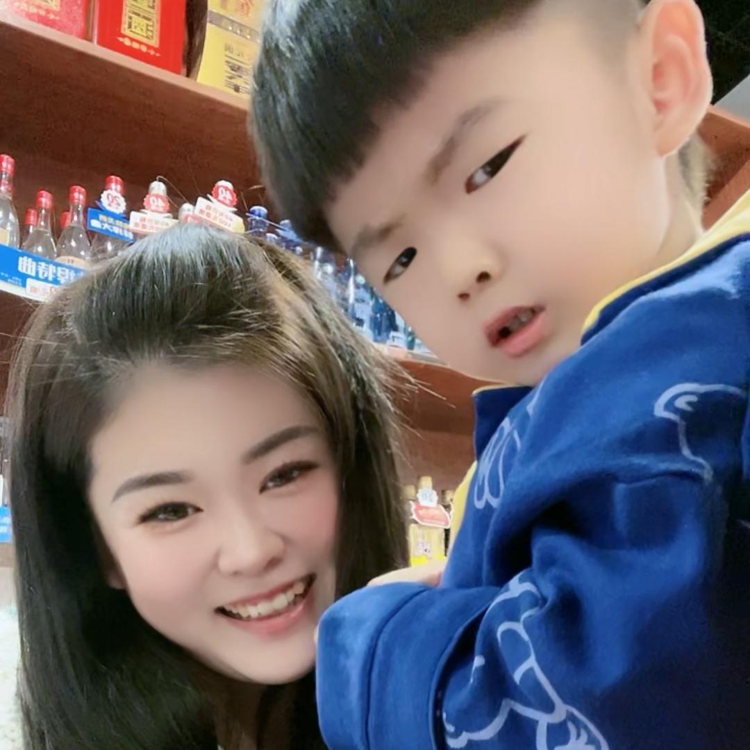 艳红（翌宸麻麻）