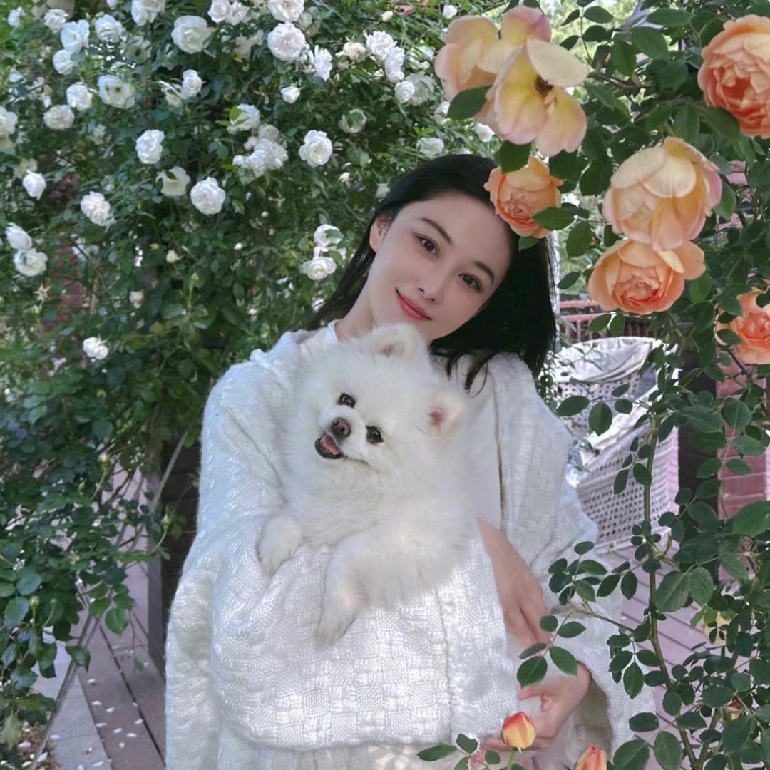 是这个茹茹-’’