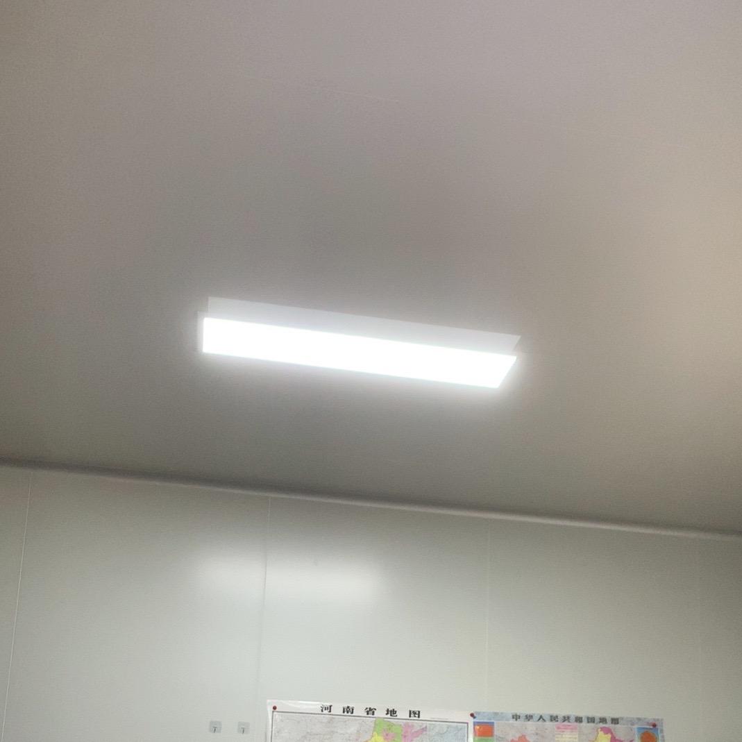 赫赫