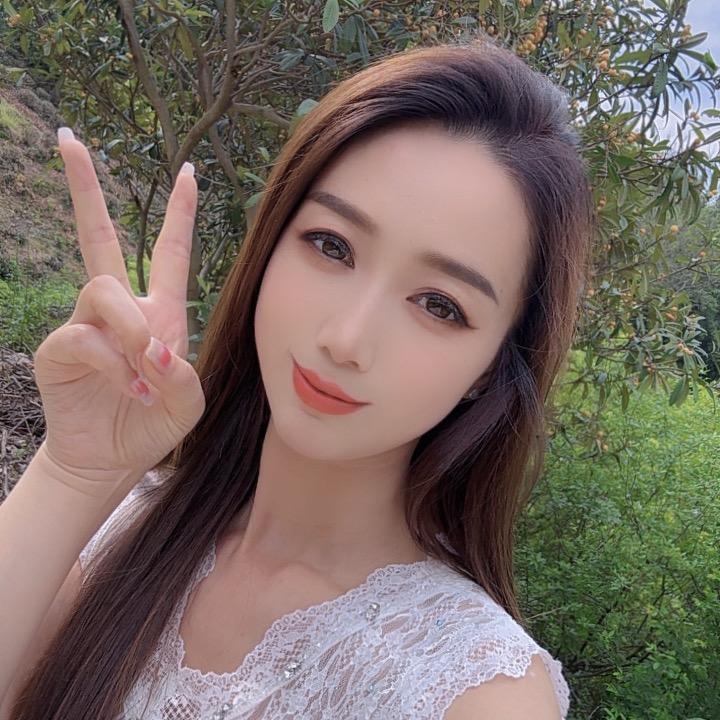 素颜丫头