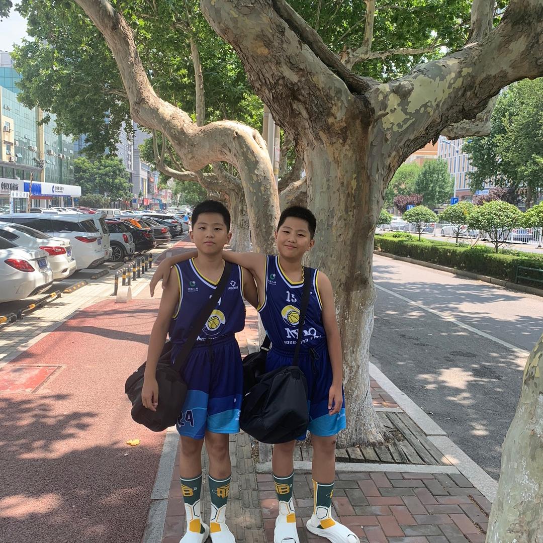 篮球少年