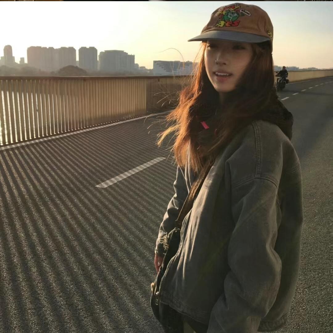 派派^