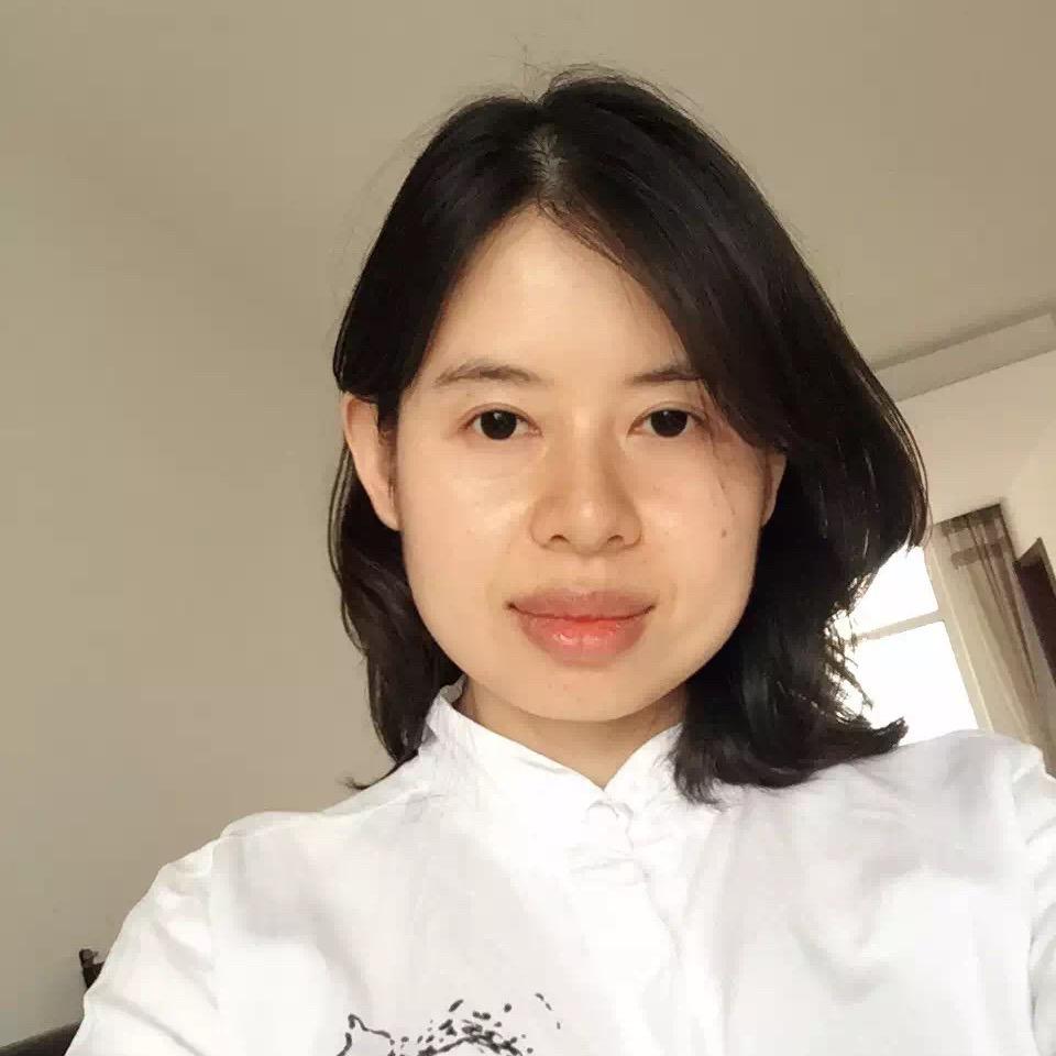 聊点英语Alice