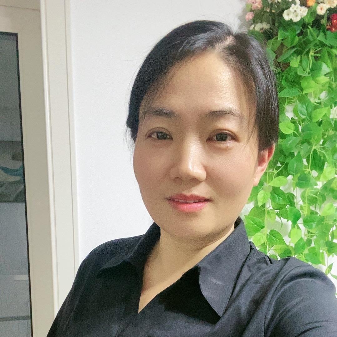 田田¹⁹⁷⁶