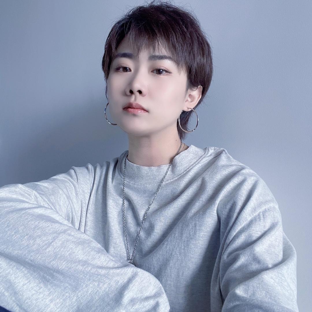 ℡半个有趣的莹