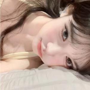 别碰我头发
