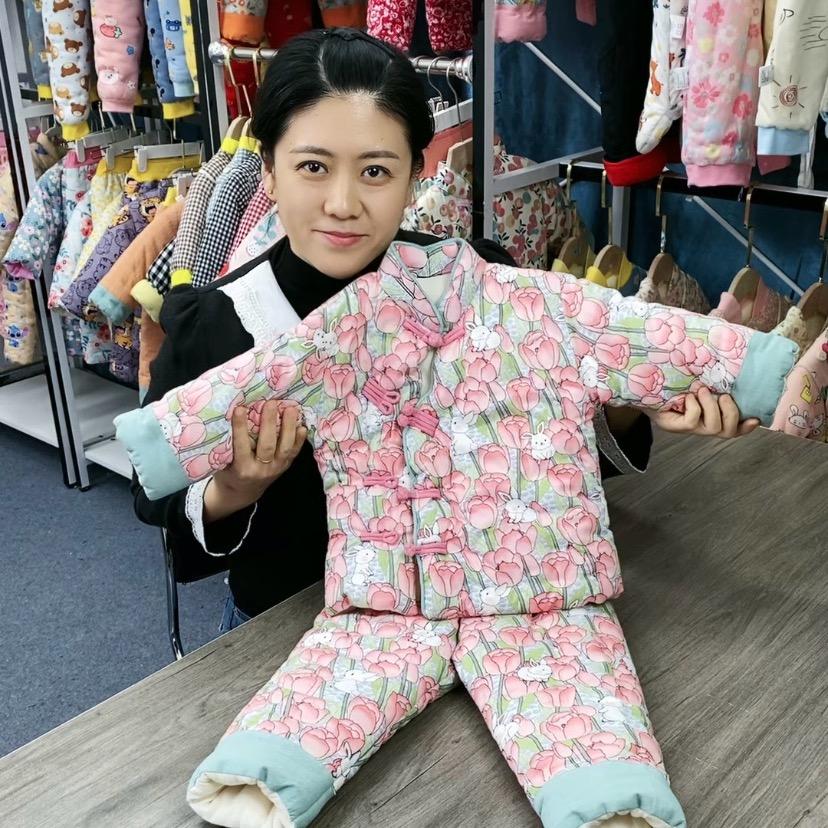 闫妮·手工棉衣